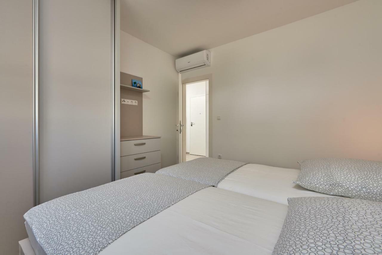 City Apartment Magdalena Trogir Zewnętrze zdjęcie