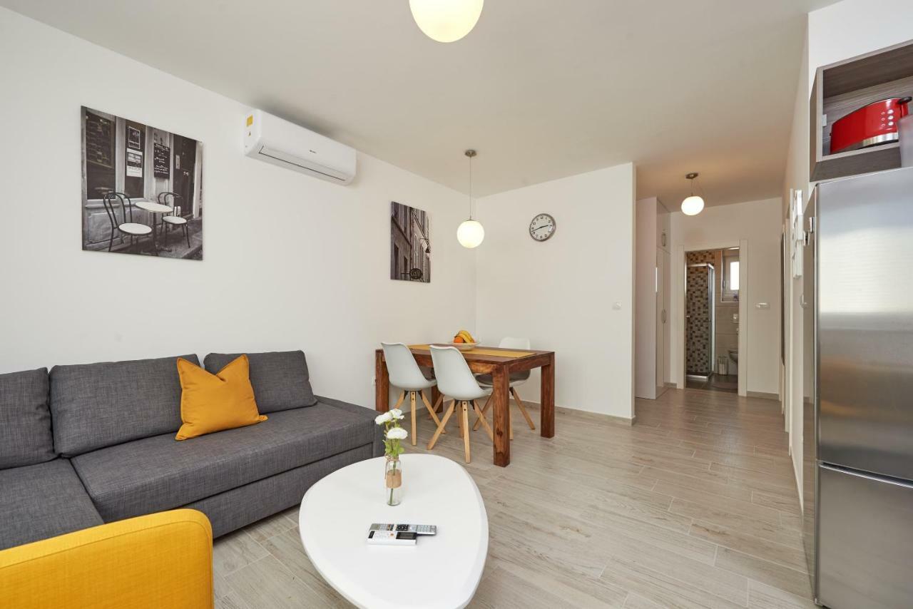 City Apartment Magdalena Trogir Zewnętrze zdjęcie